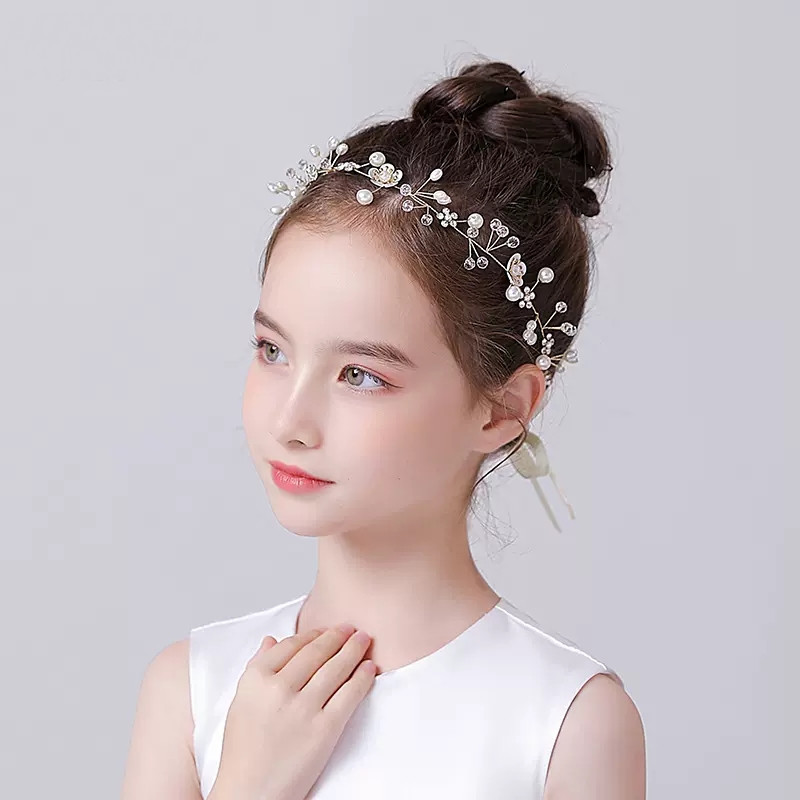 https://fulmo-img-server.com/petitdress/fc090a6d-c268-400e-9d4c-2e1f87a293ee.jpg