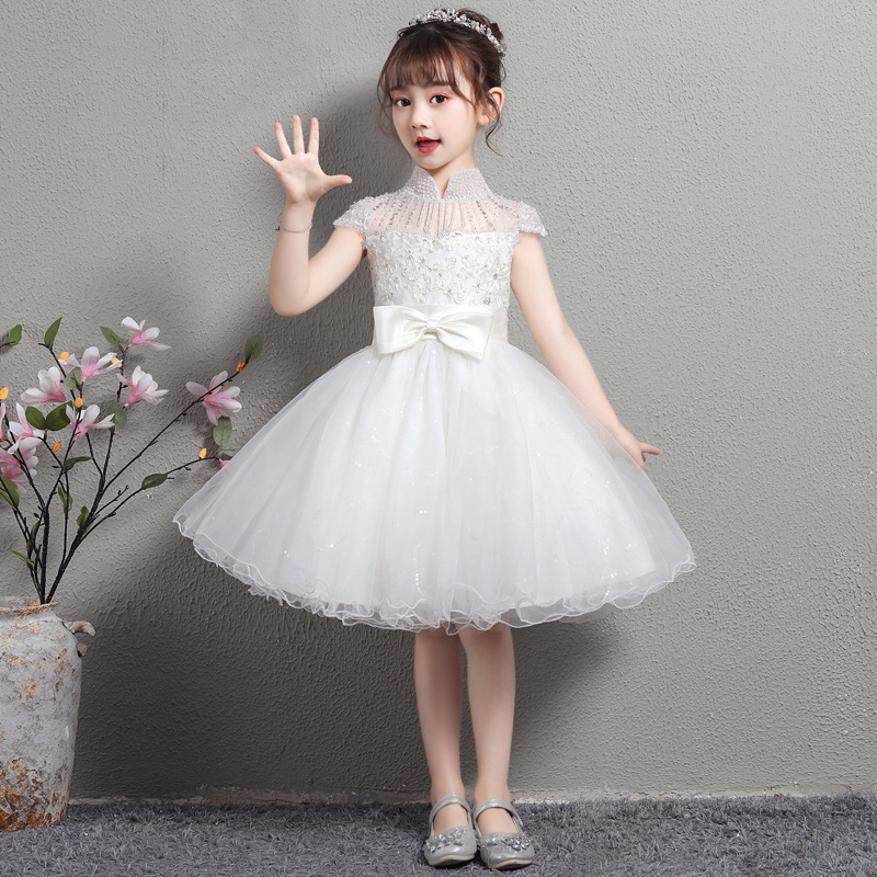 https://fulmo-img-server.com/petitdress/ff3eb6a0-af38-4e1b-8d38-0c9ac76bb907.jpg