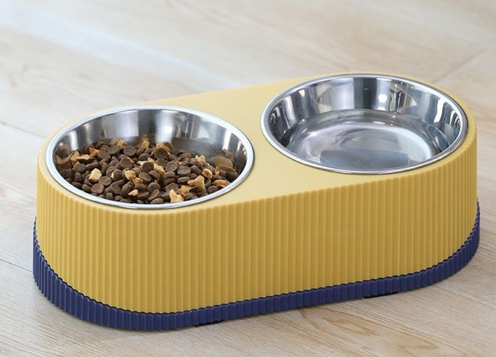 ペット食器 二合一給餌給水ペット食器早食い防止仕様