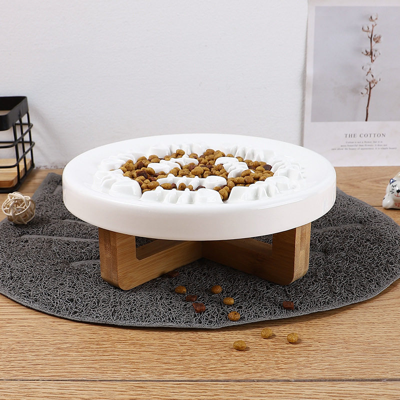 ペット食器 花びら凹凸デザイン陶器製早食い防止食器