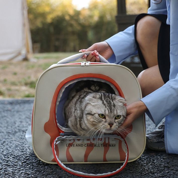ペット キャリー 猫用宇宙船風ペットリュック