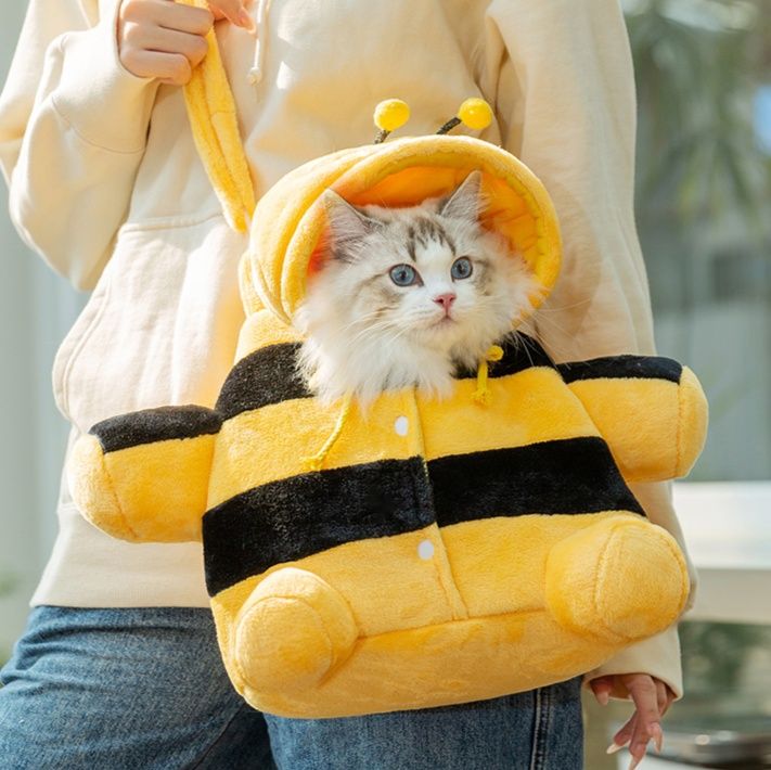 ペット キャリー 猫用もこもこ遊び心ペット抱っこバッグ