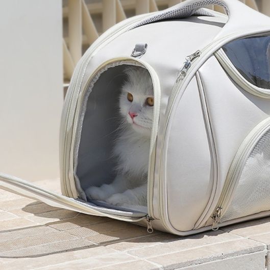 ペット キャリー 猫用通気性抜群 宇宙船型ペットキャリー