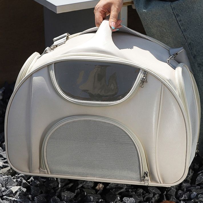 ペット キャリー 猫用通気性抜群 宇宙船型ペットキャリー