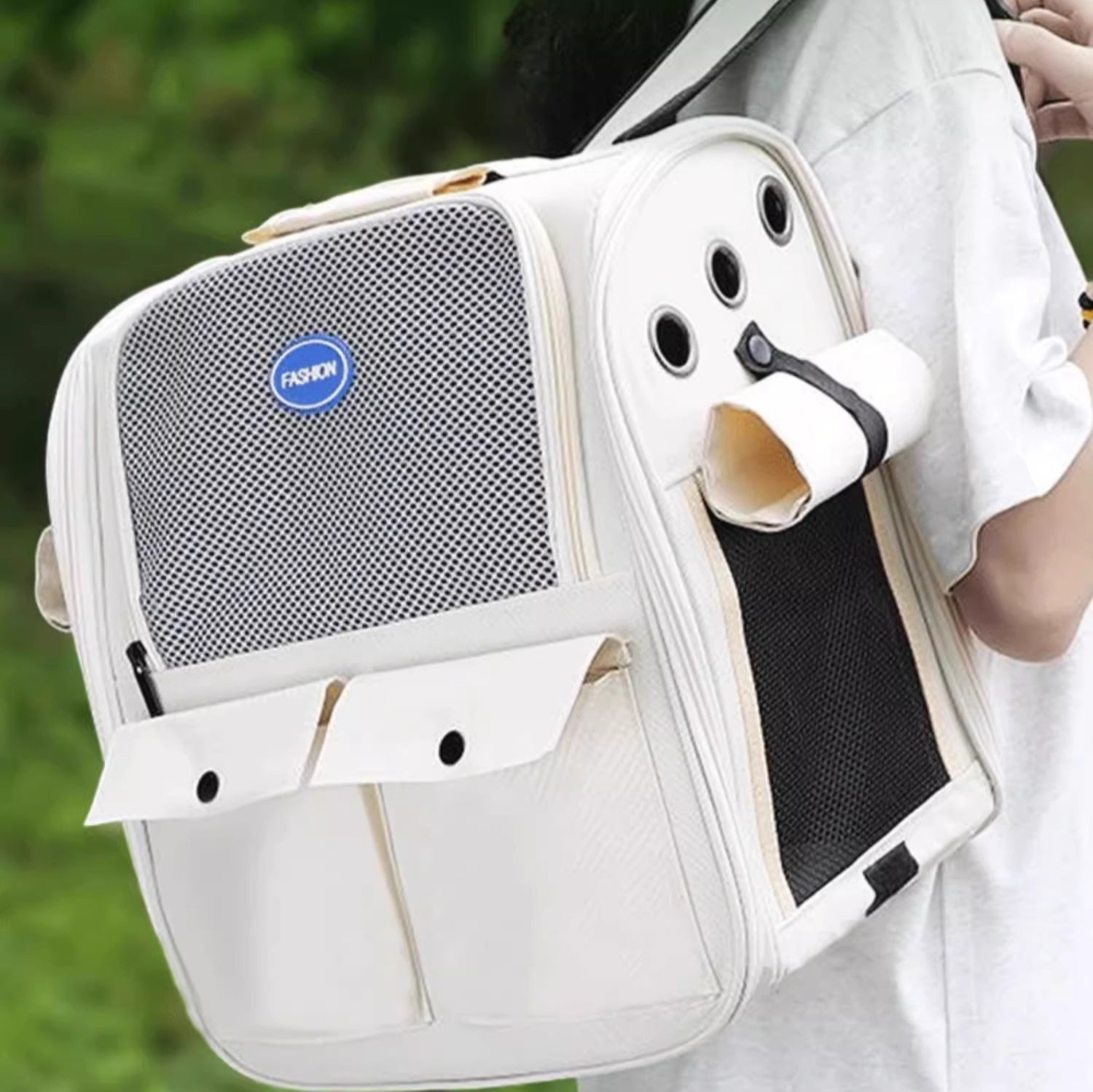 ペット キャリー 猫用リュック型メッシュ通気ペットキャリー