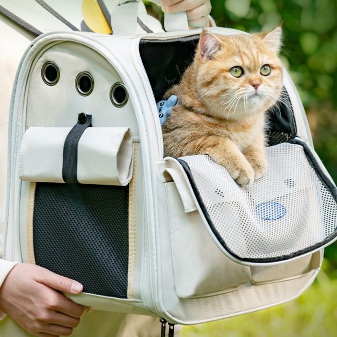 ペット キャリー 猫用通気性抜群 お出かけリュック