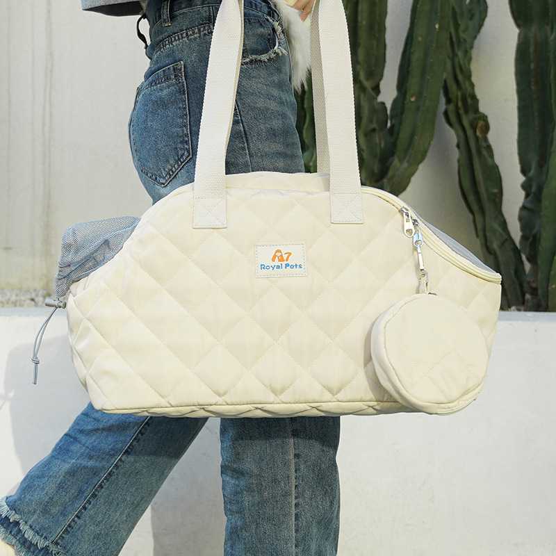 愛猫を安全に運ぶ！おしゃれな猫用バッグ10選