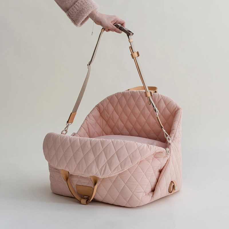 ペット キャリー キルティング柄高級感ペット用移動かばん