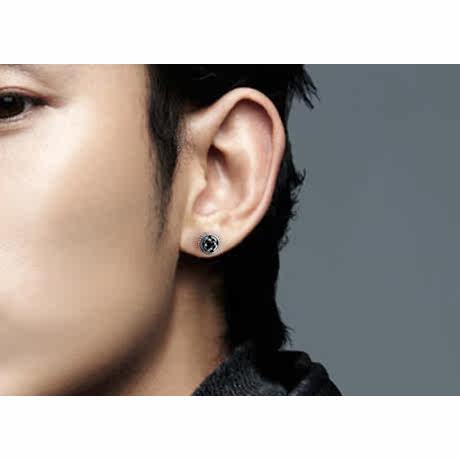 メンズピアス クロスモチーフ円形彫刻メンズピアス 片耳|メンズピアス