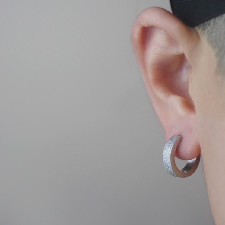 ピアスメンズ マットリング フープピアス