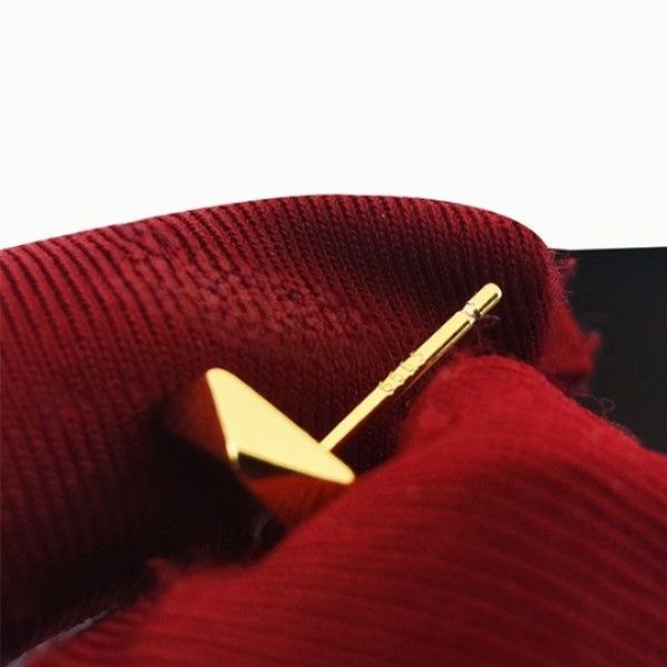 ピアスメンズ 六角形 幾何学 スタッドピアス