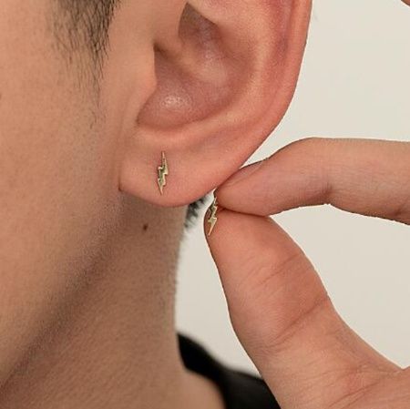 ピアスメンズ シルバー 稲妻ピアス メンズ ユニセックス 小ぶりアクセサリー