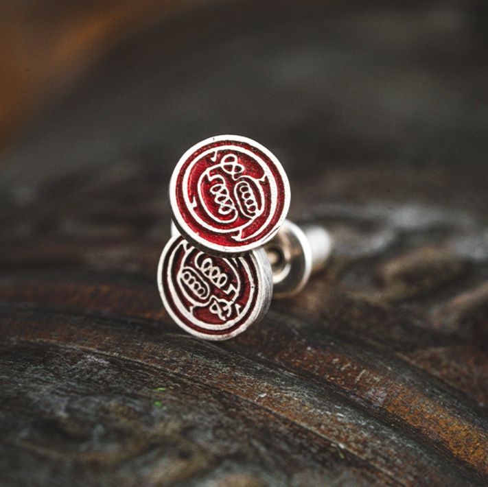 メンズピアス 神秘的な円形紋様ピアス