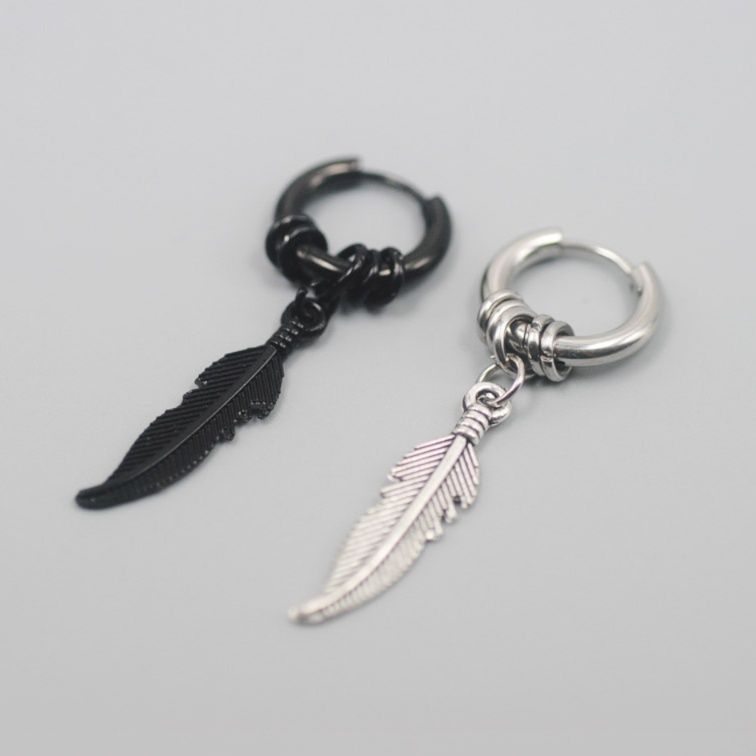 メンズピアス 羽根モチーフ ゆらゆら フープピアス