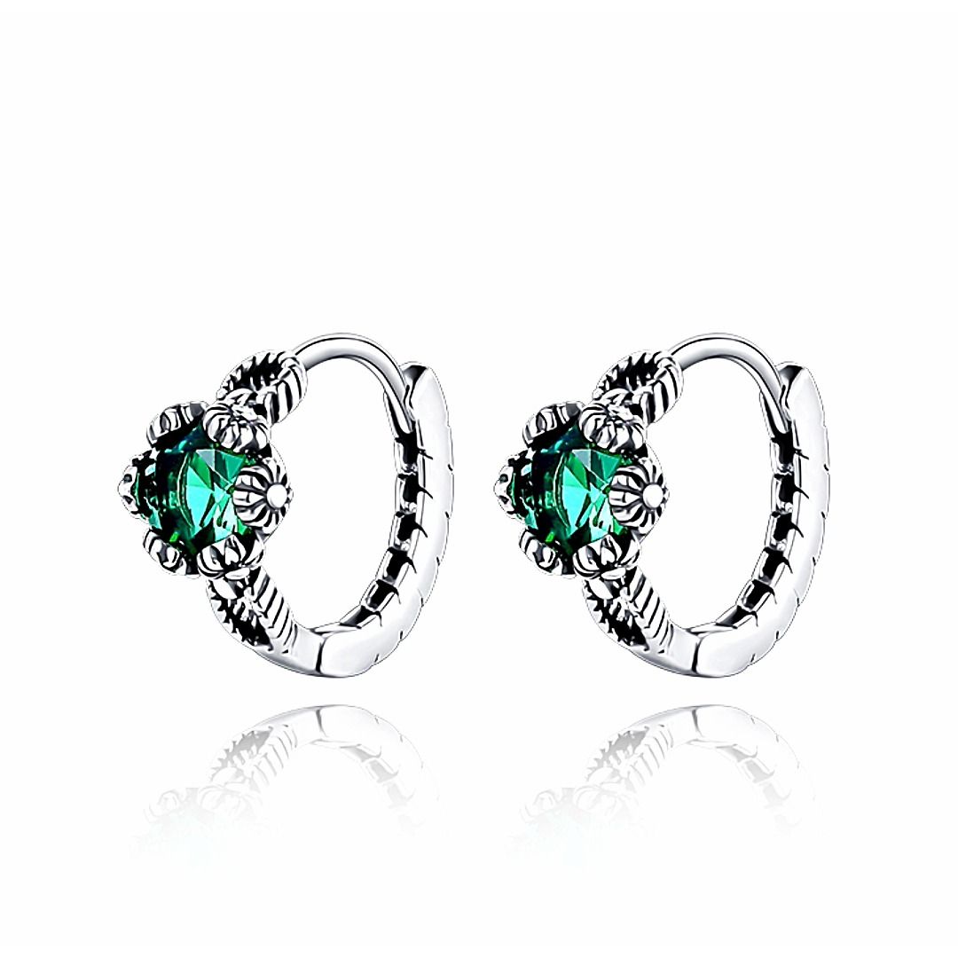 メンズピアス 男性用緑宝石爪留めフープピアス