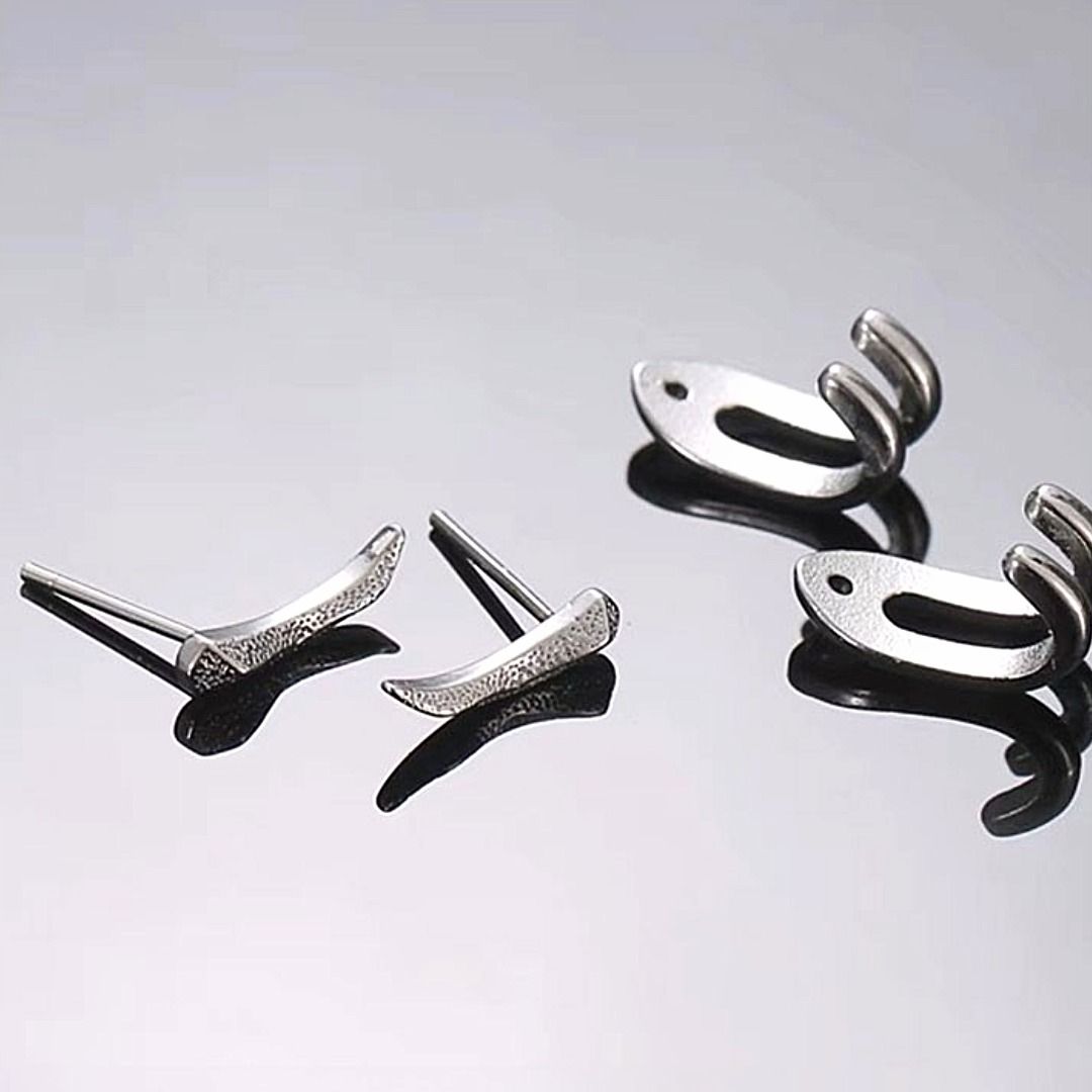 メンズピアス 曲線美デザインフェザーピアス