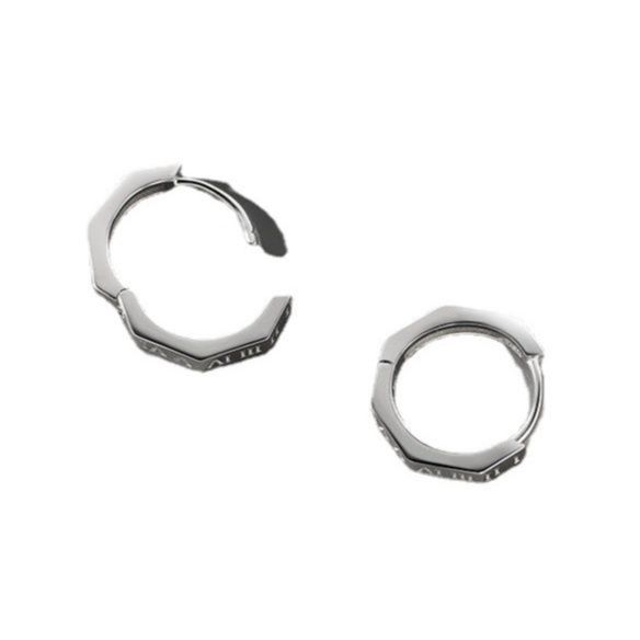 メンズピアス 男性用 羅馬数字刻印 六角形輪っか型耳飾り ループピアス