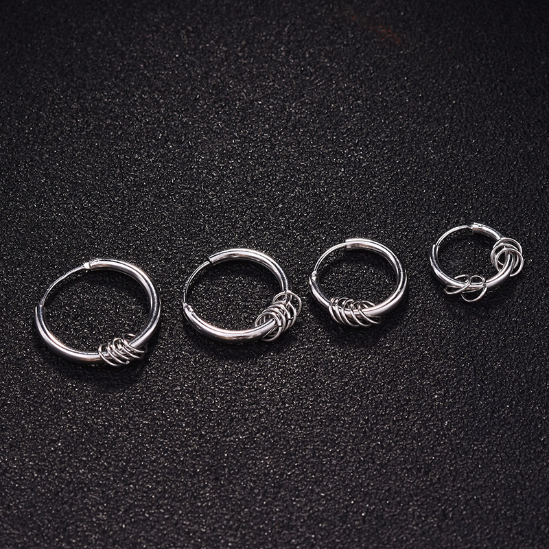 ピアスメンズ 三連リング輪フープピアス