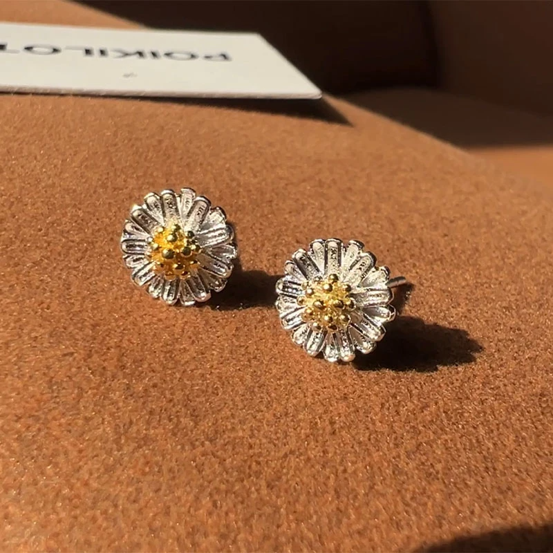 ピアスメンズ 小菊の花 片耳ピアス