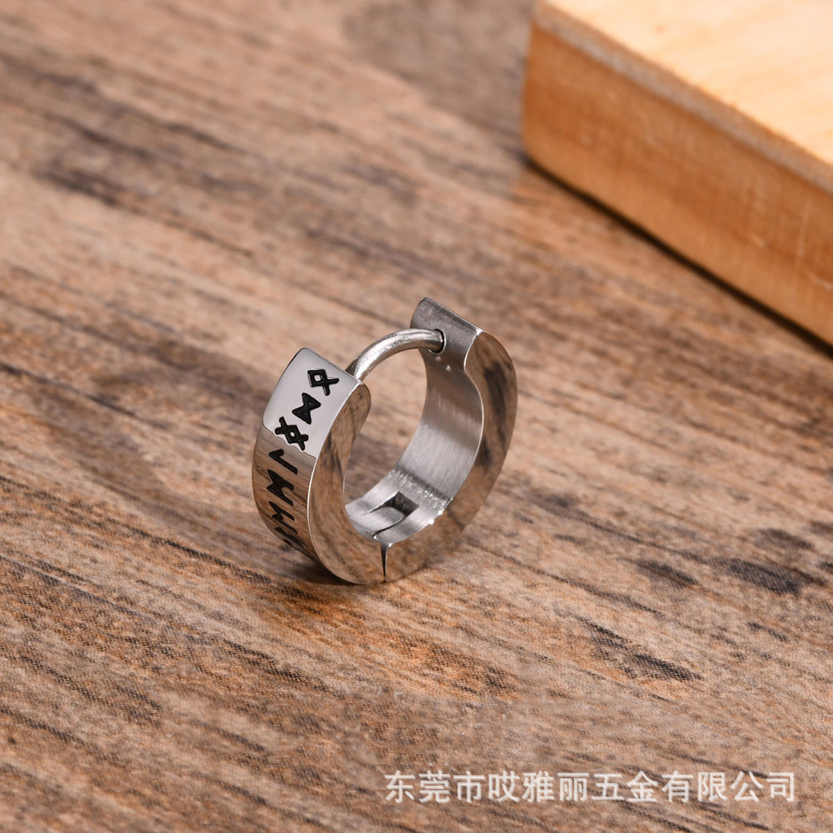 https://fulmo-img-server.com/piercecraft/a3461b4c-9240-4c7f-91eb-1c936506c2b3.jpg