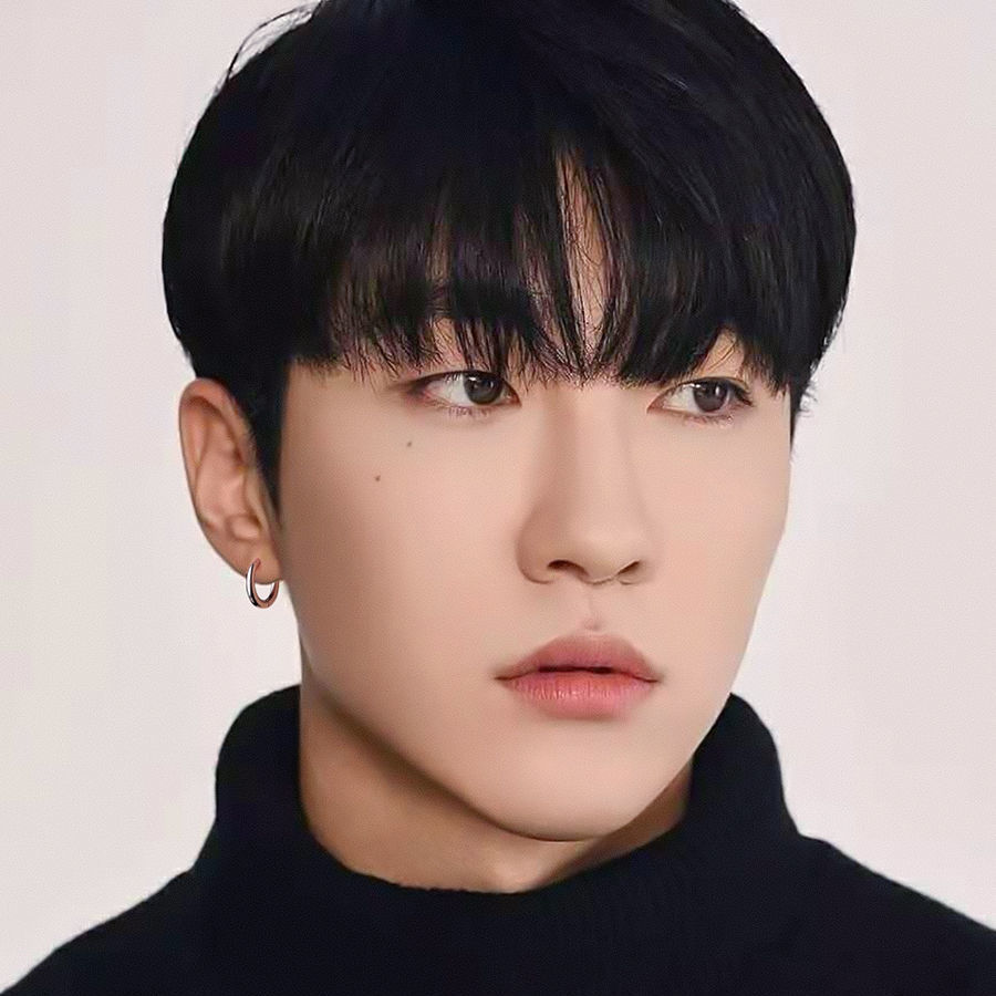 メンズピアスシルパー シンプル細身フープ型