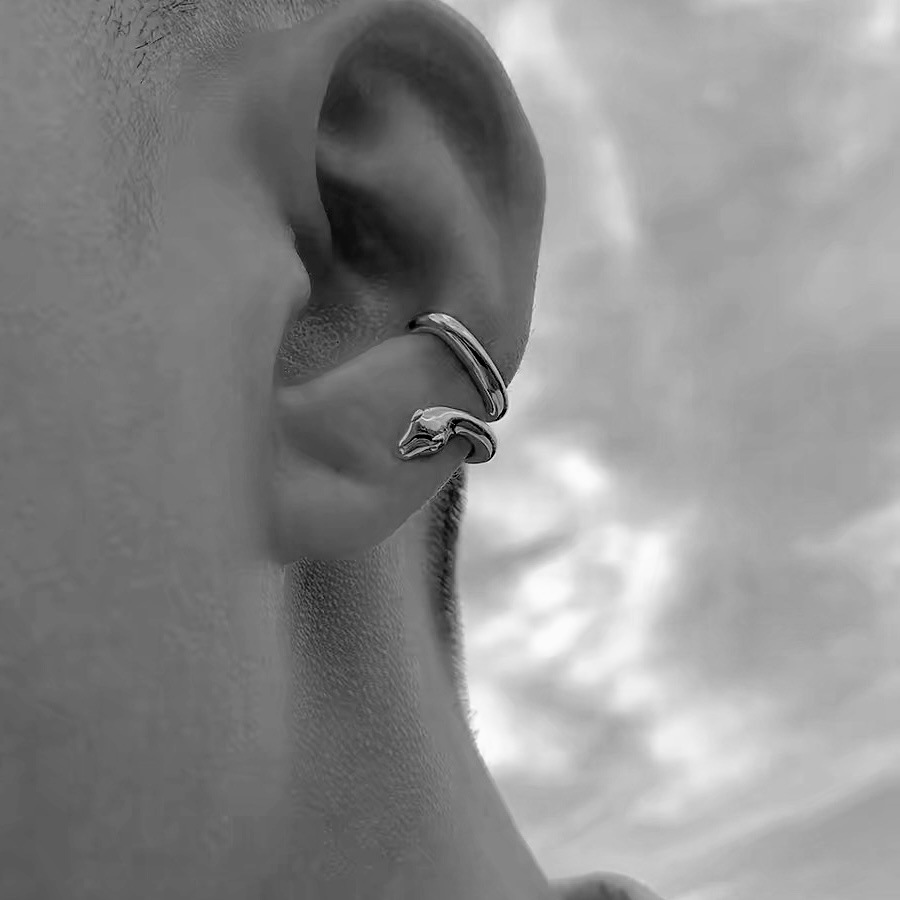 メンズピアス 龍爪モチーフイヤーカフ片耳用