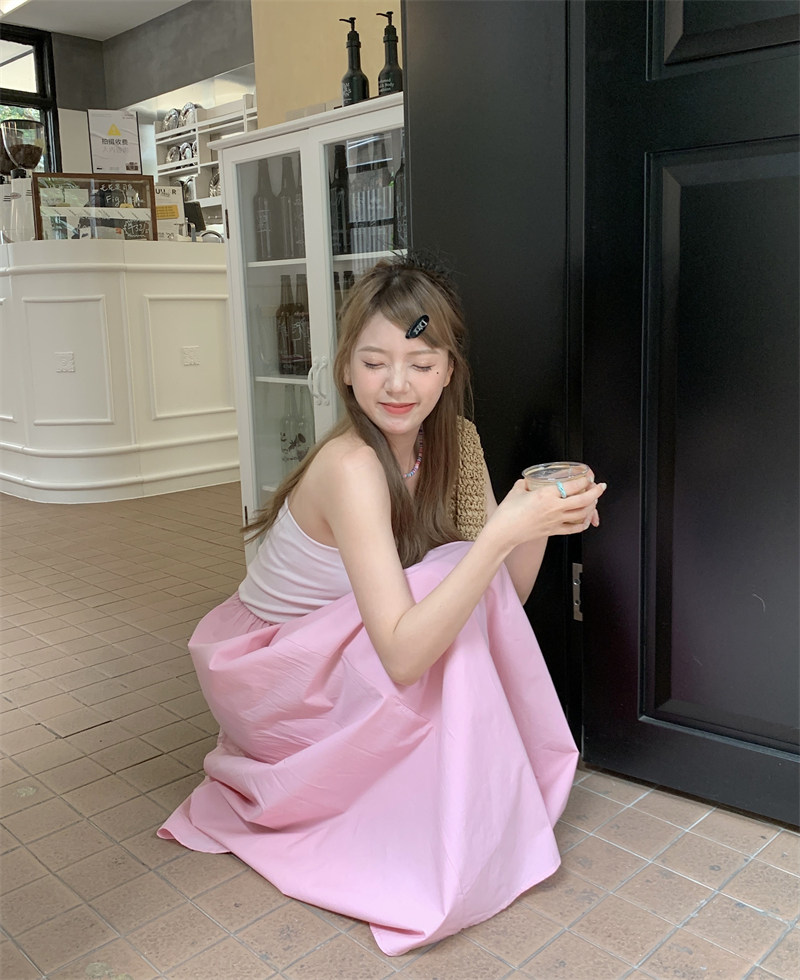 https://fulmo-img-server.com/pinkyfashion/0e02c7eb-1b38-454f-98de-eb2c991d8791.jpg