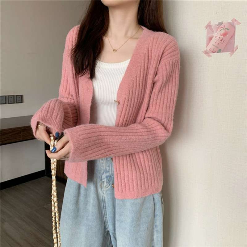 https://fulmo-img-server.com/pinkyfashion/15ce611f9ac34a2bbad0ecc12db8f384.jepg