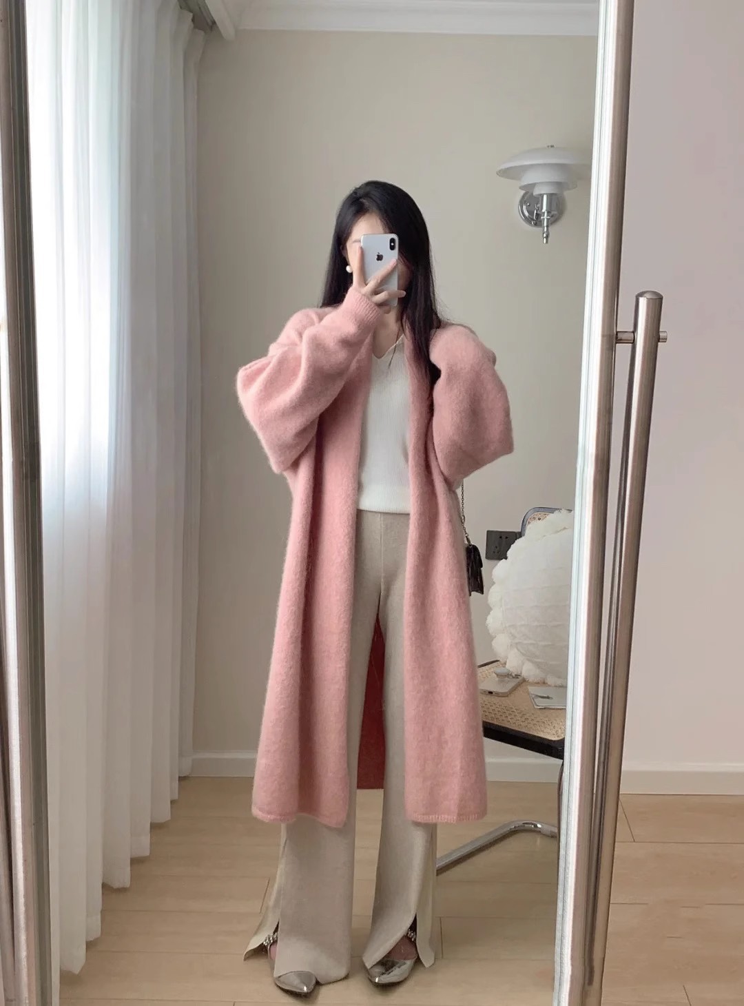 ピンクコーデ ふわもこロングニットカーディガン