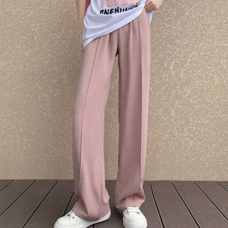 くすみピンクで魅せるワイドパンツコーデ5選