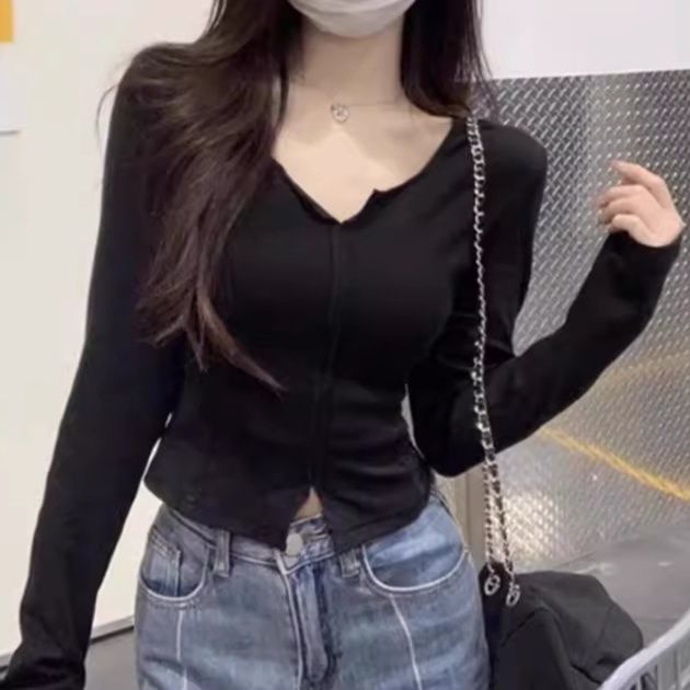 https://fulmo-img-server.com/pinkyfashion/1789452035126_rttk8sjg_k6mk3zzg.jpeg