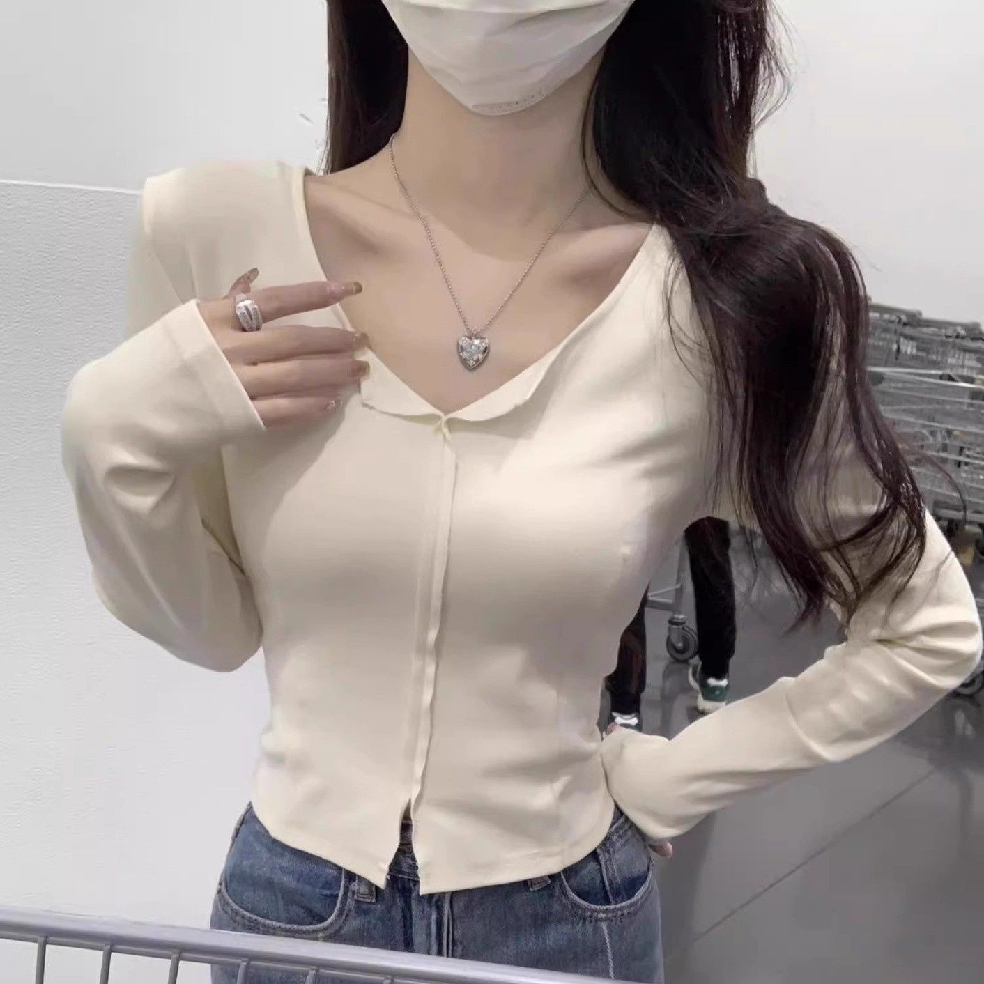 https://fulmo-img-server.com/pinkyfashion/1789520628874_rpzav4i6_035spsw1.jpeg