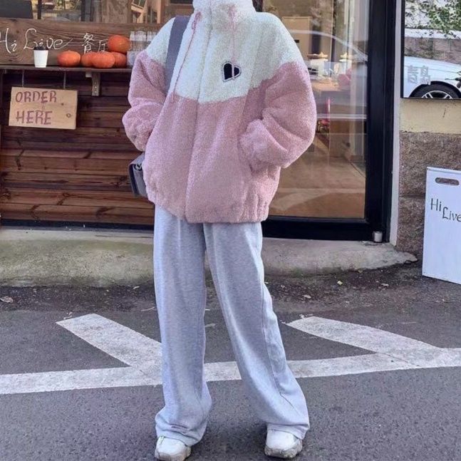 https://fulmo-img-server.com/pinkyfashion/1789531375979_c5yb3a0j_ezwcsfa9.jpeg