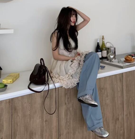 https://fulmo-img-server.com/pinkyfashion/25ccaf30-e93a-4b85-b881-e409577099d2.jpg
