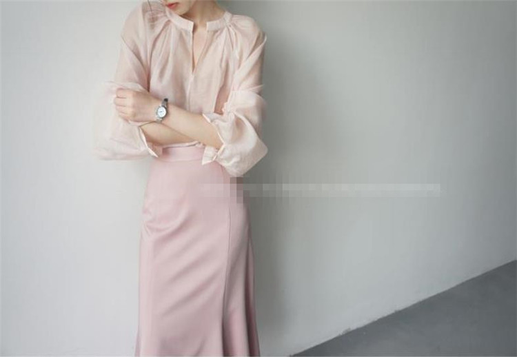 ピンクコーデ 上品ピンクハイウエストマーメイドスカート