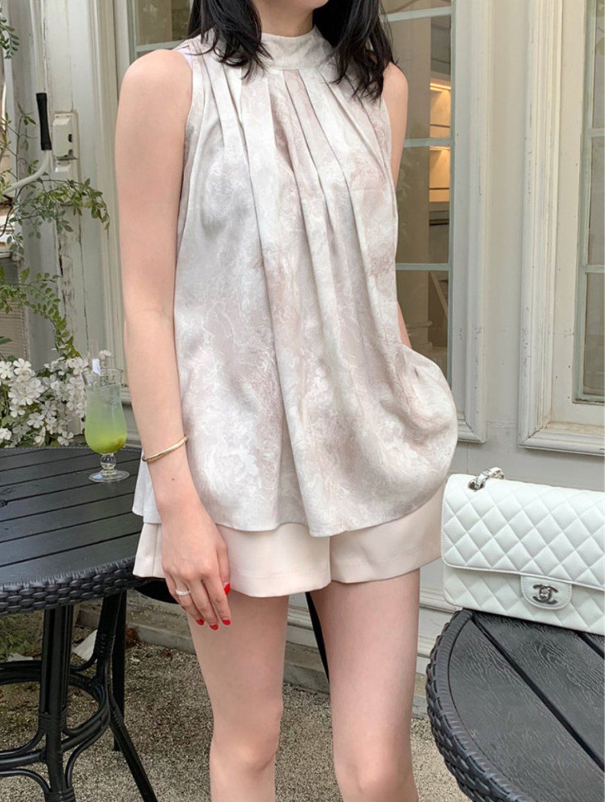 https://fulmo-img-server.com/pinkyfashion/447d079a-c218-48de-9d5c-2dcff88e1c6e.jpg
