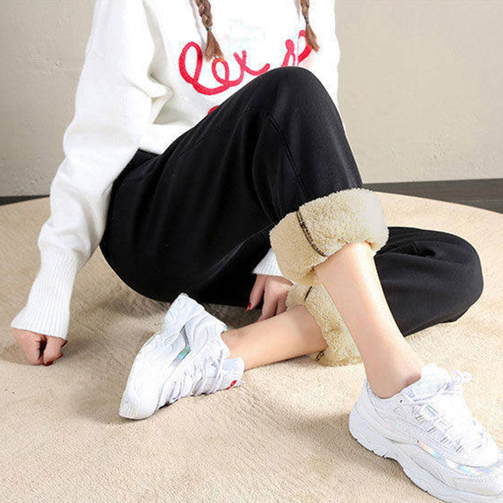 https://fulmo-img-server.com/pinkyfashion/4b31d91a-8fdf-459e-a230-347b393fa52d.jpg