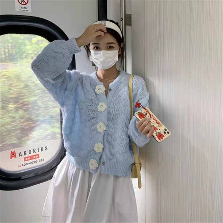 ピンクコーデ 春秋ニットカーディガン ショート丈セーター