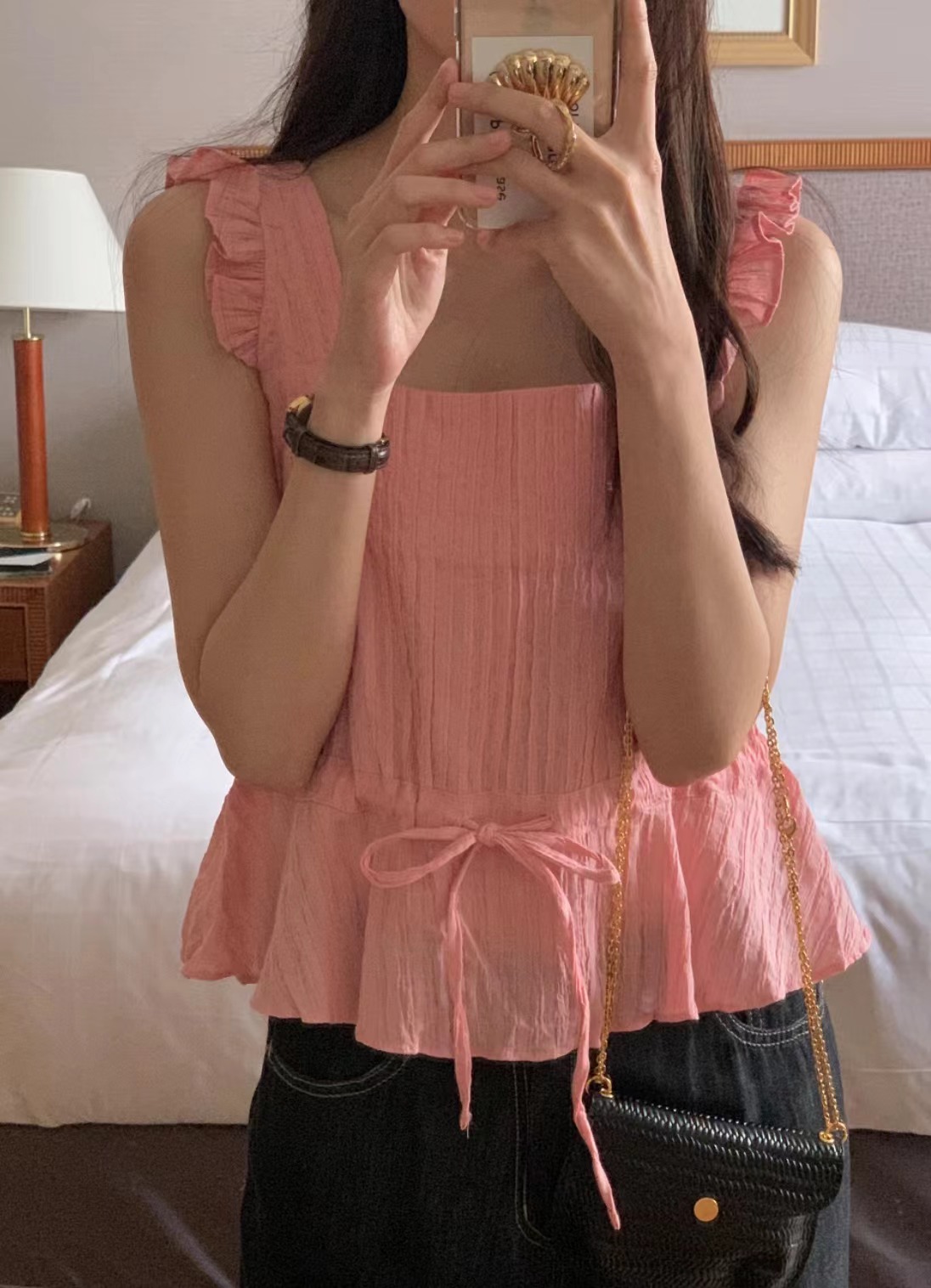 https://fulmo-img-server.com/pinkyfashion/7568ea32-bc15-4c99-93cb-270fc3796af7.jpg