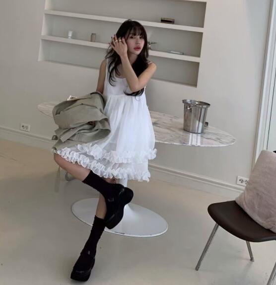 https://fulmo-img-server.com/pinkyfashion/7e966399-c752-4207-9d38-c8afc0254309.jpg