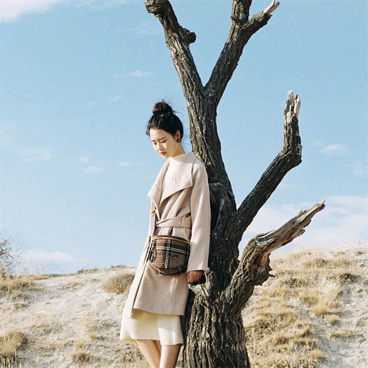 ピンクコーデ 上品な長袖リブニットワンピース 秋冬厚手