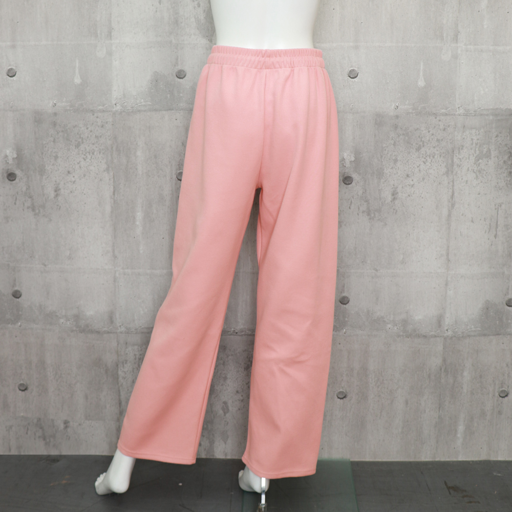 https://fulmo-img-server.com/pinkyfashion/8f476db7-0639-4f2c-aba9-5c1d3333c2cc.jpg