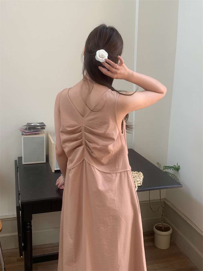 https://fulmo-img-server.com/pinkyfashion/9e3ffd5a-26de-44fd-9d53-51ea4d3e6cb7.jpg