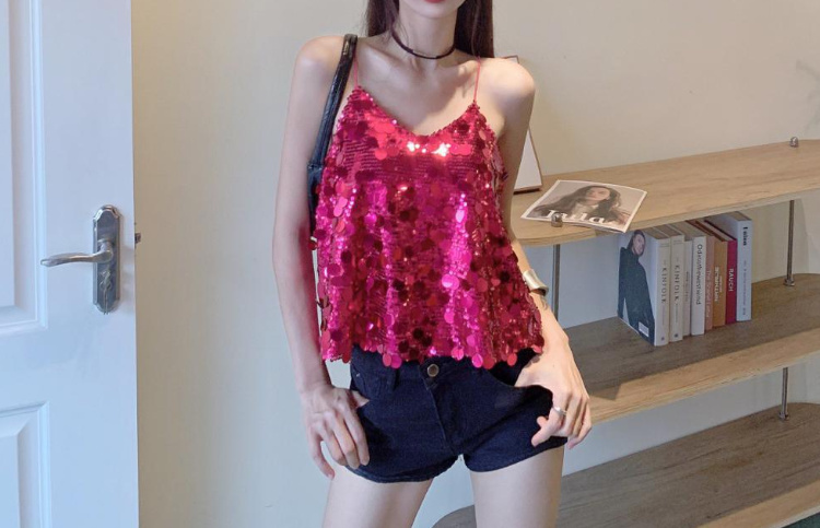 https://fulmo-img-server.com/pinkyfashion/a21a5b22-120b-4efc-876c-73945a7d2929.jpg
