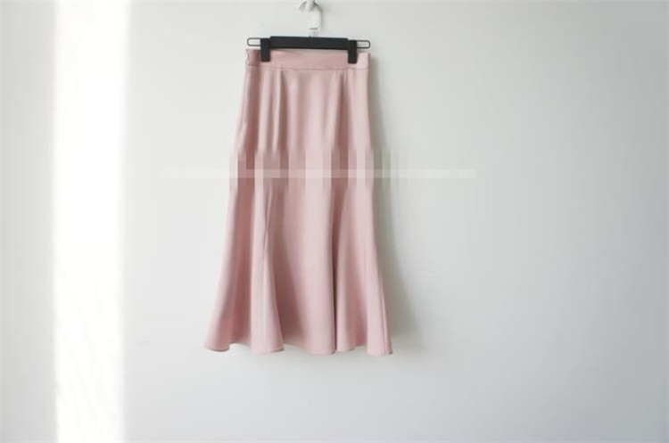 ピンクコーデ 上品ピンクハイウエストマーメイドスカート