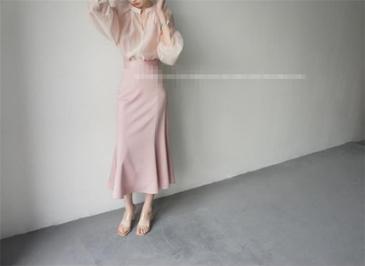 ピンクコーデ 上品ピンクハイウエストマーメイドスカート