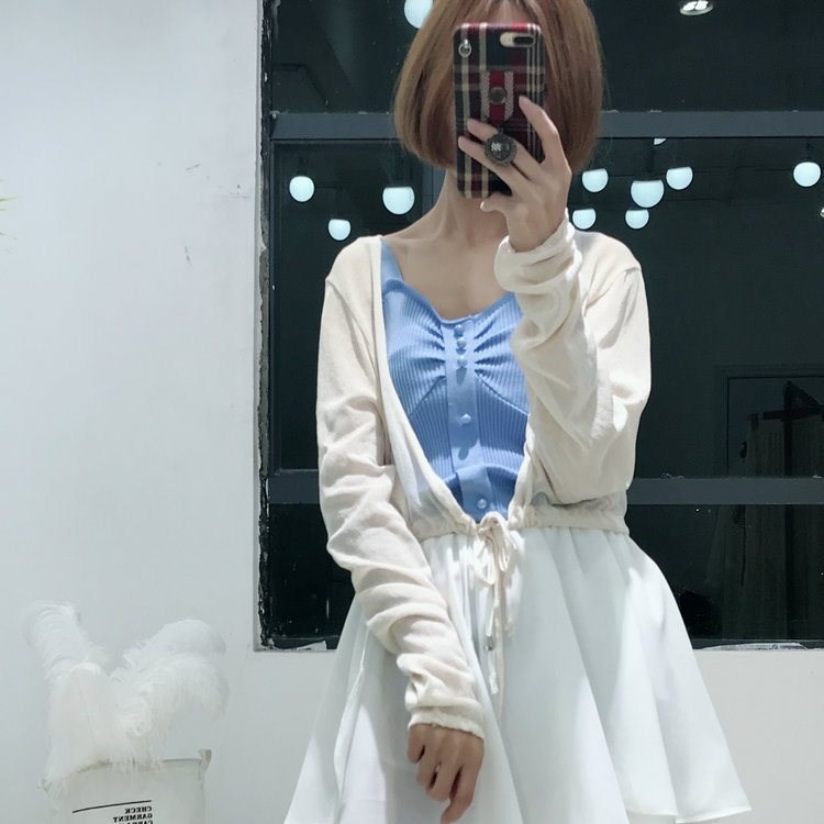 https://fulmo-img-server.com/pinkyfashion/ca994f57-2260-47b0-acd8-f81d9279c0ef.jpg