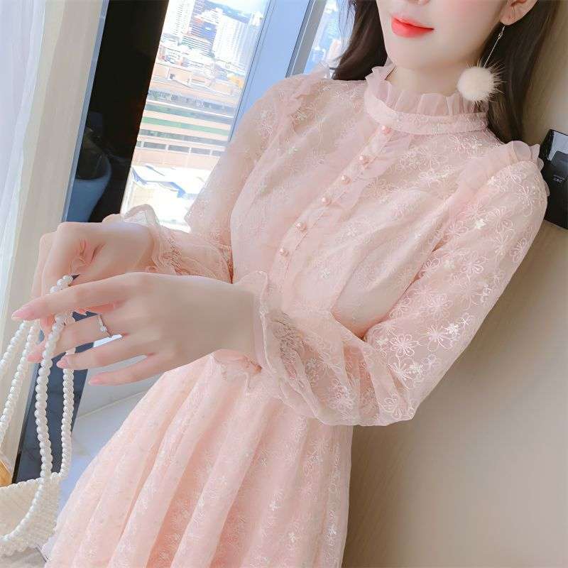 https://fulmo-img-server.com/pinkyfashion/e4d3b0f5e7ba47cabd7818fa6f3e4511.jpg