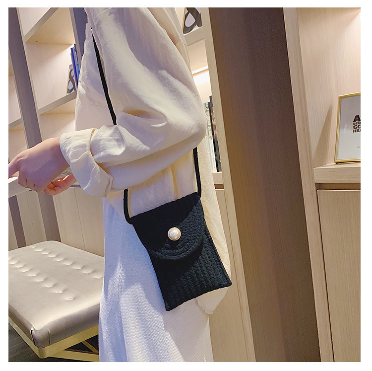 ポシェット きれいめ縦型携帯ポーチ 軽量斜めがけ肩掛け