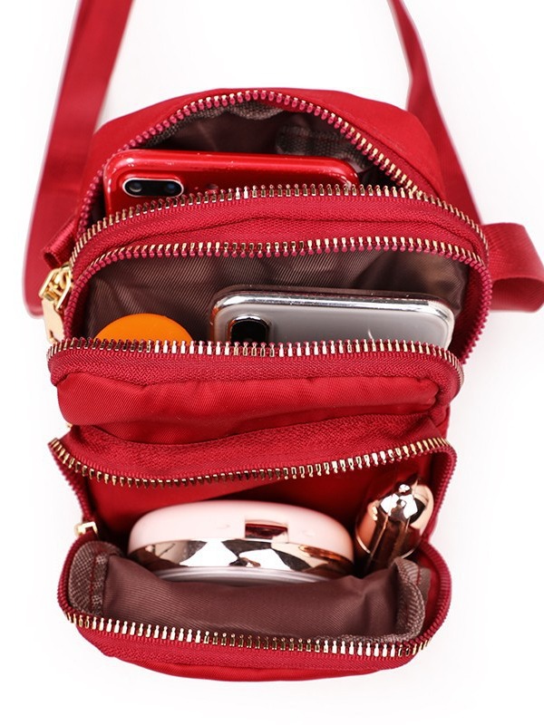 ポシェットレディース 軽量ナイロン素材の縦型ダブルファスナーポシェット